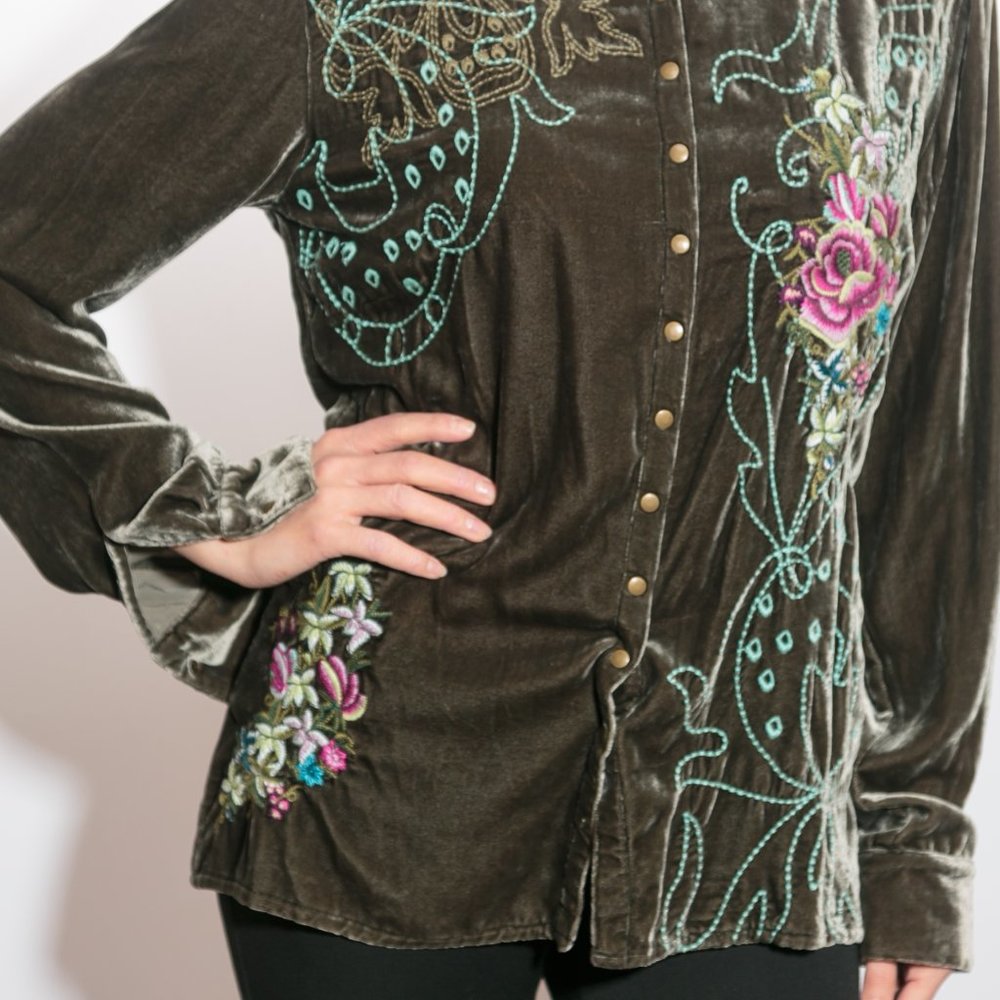 Johnny Was Velvet Shirt - Small - LONG